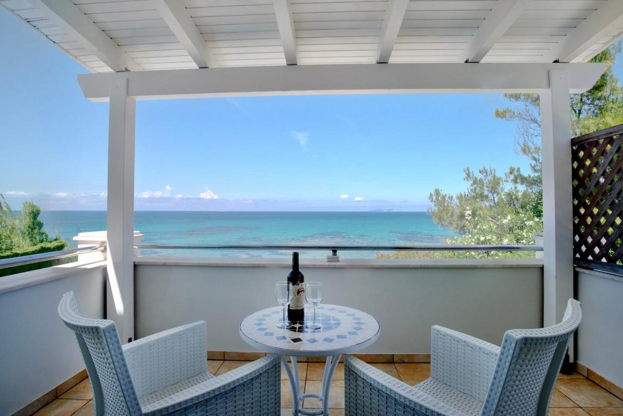 סידריון Beachfront Villa Victoras - With Private Beach מראה חיצוני תמונה